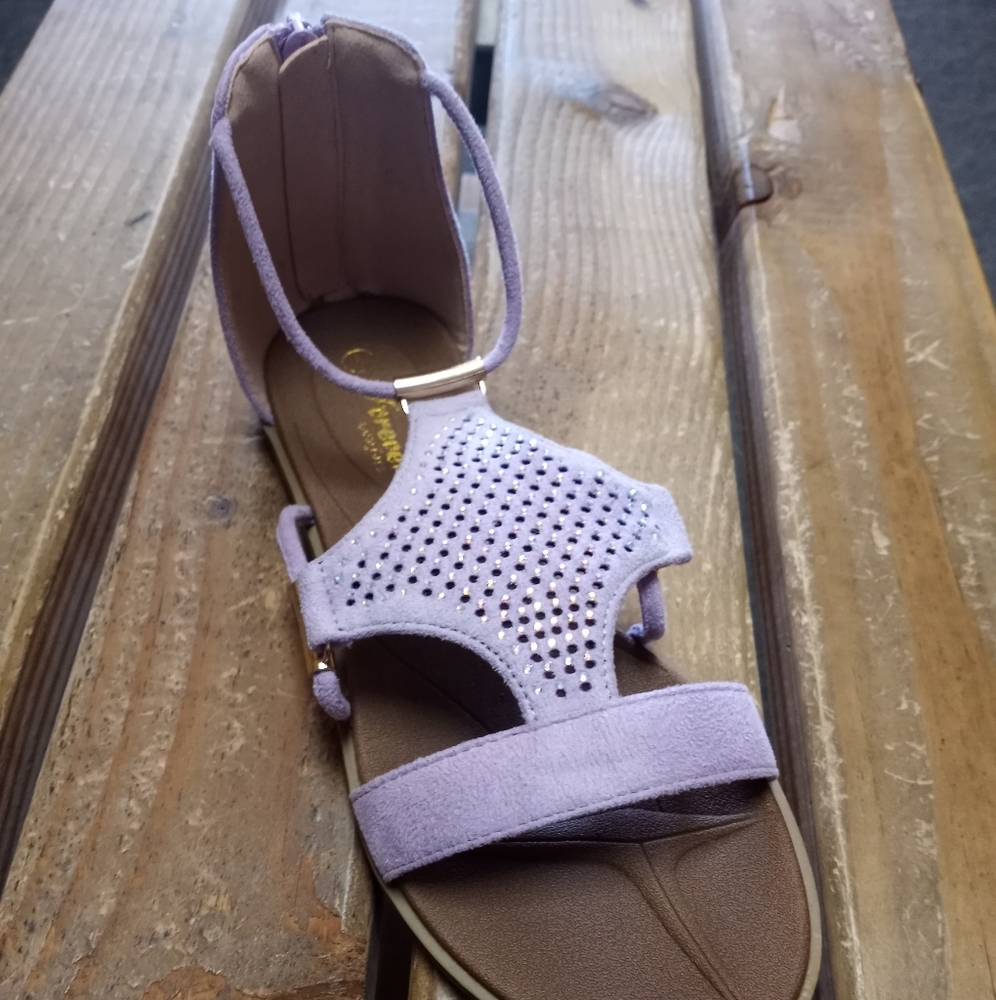 Lady sandal